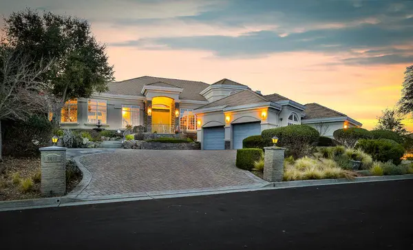 8451 Goldenrod CIR, Gilroy, CA 95020