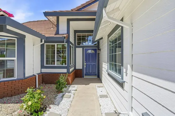 1725 Red Maple ST, Union City, CA 94587