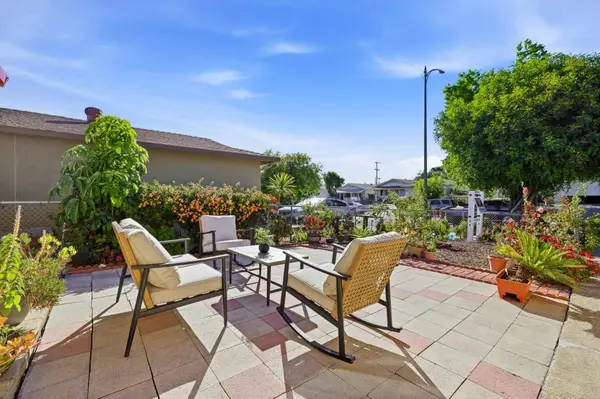 3242 Blue Mountain DR, San Jose, CA 95127
