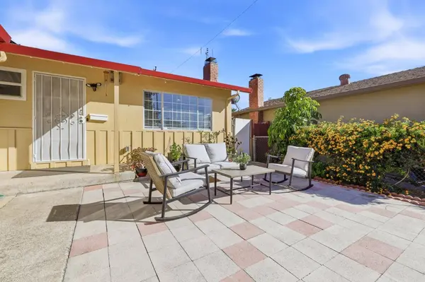 3242 Blue Mountain DR, San Jose, CA 95127