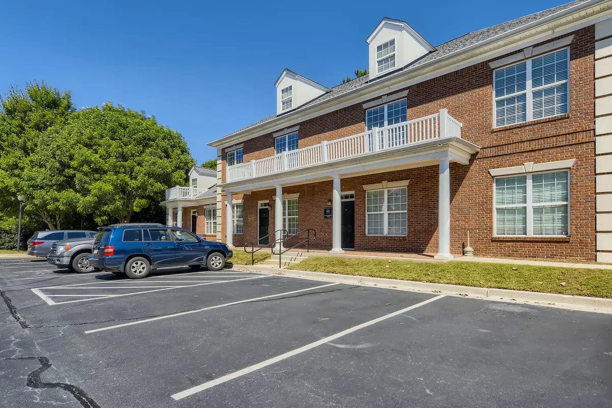 Kennesaw, GA 30144-2394,3105 Creekside Village Dr NW #800