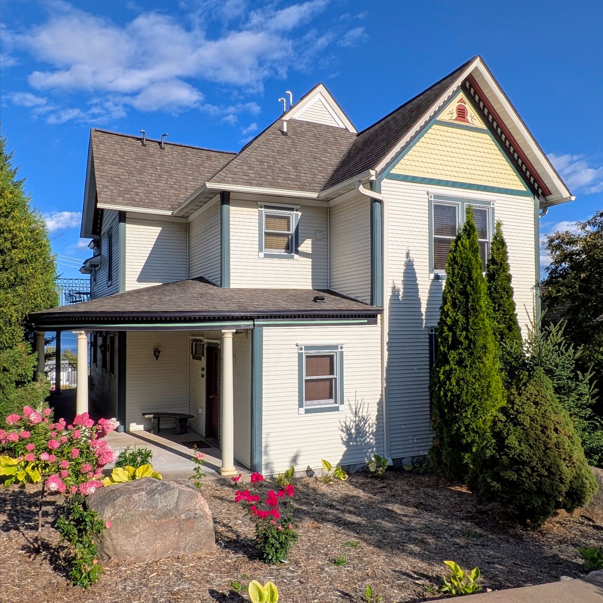 Boatworks Condominium