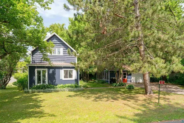 11611 E Main St, Lake Nebagamon, WI 54849