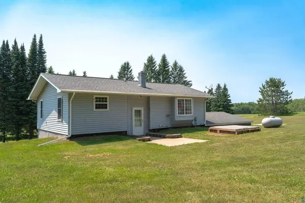 22630 Tuttles Ln, Grand View, WI 54839
