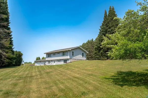 22630 Tuttles Ln, Grand View, WI 54839