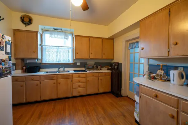 612 Chapple Ave, Ashland, WI 54806