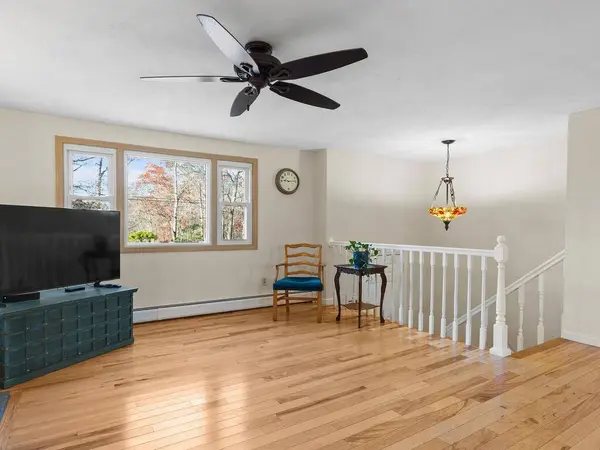 148 North RD, Hopkinton, RI 02833