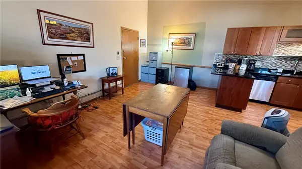 20 Zambarano AVE #202, North Providence, RI 02911