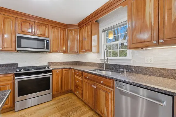 136 Roland ST, Cumberland, RI 02864