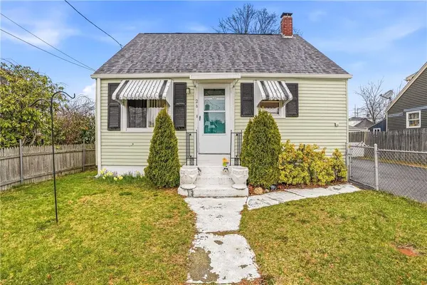 26 Pembroke AVE, Pawtucket, RI 02860