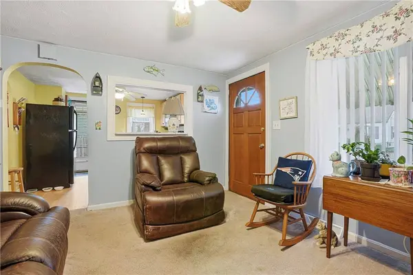 26 Pembroke AVE, Pawtucket, RI 02860
