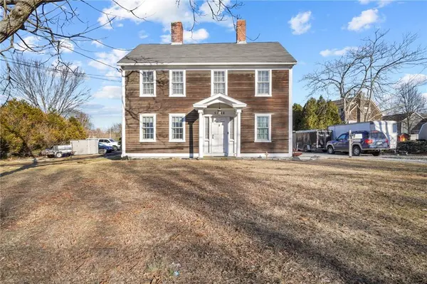 1382 Hope ST, Bristol, RI 02809