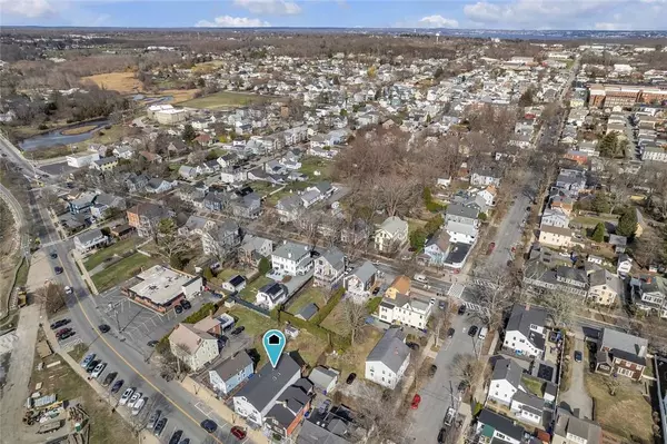 474 Thames ST, Bristol, RI 02809