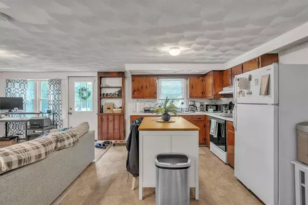 522 Child ST, Warren, RI 02885