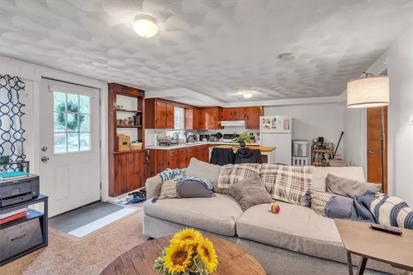 522 Child ST, Warren, RI 02885