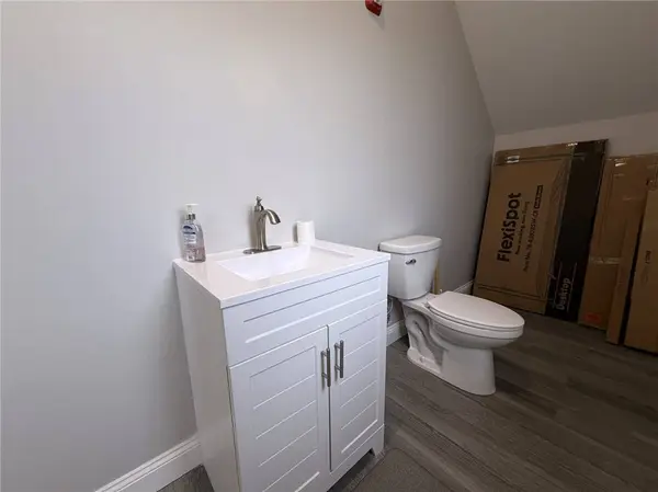 2 Peter RD, Bristol, RI 02809