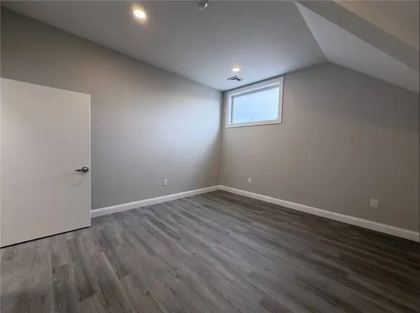 2 Peter RD, Bristol, RI 02809
