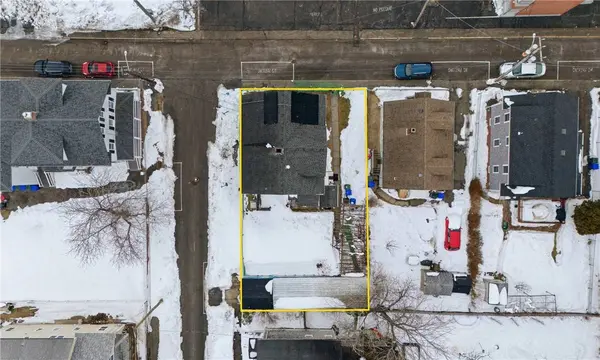 21 Monroe AVE, Bristol, RI 02809