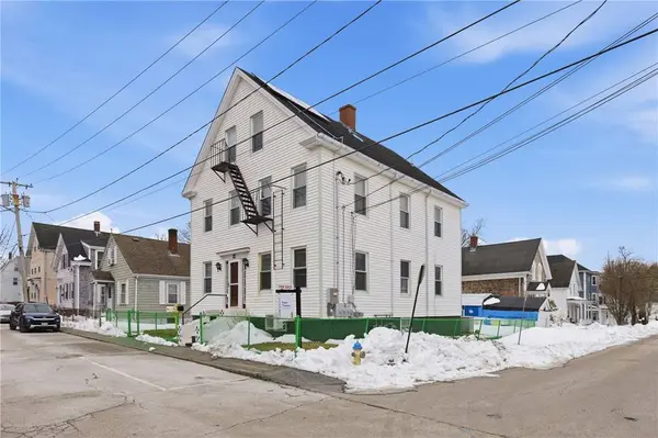 21 Monroe AVE, Bristol, RI 02809