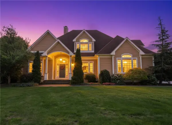 5 Casey DR, Bristol, RI 02809