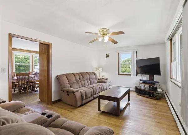 129 Dewolf AVE, Bristol, RI 02809