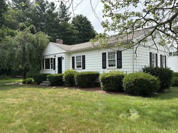 29 Forest Street, Franklin, MA 02038