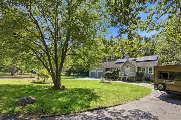 229 Dean St, Norton, MA 02766