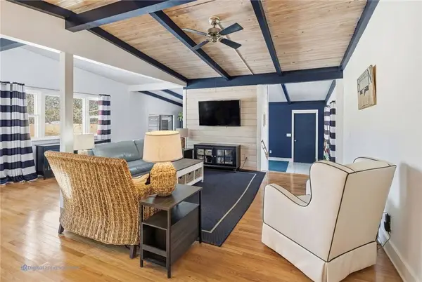 13 Plateau RD, Westerly, RI 02891