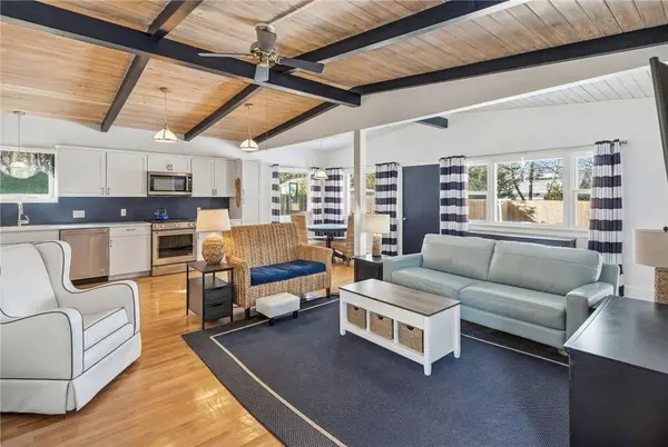 13 Plateau RD, Westerly, RI 02891