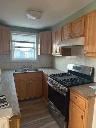 176 Columbia St. #2, Fall River, MA 02721