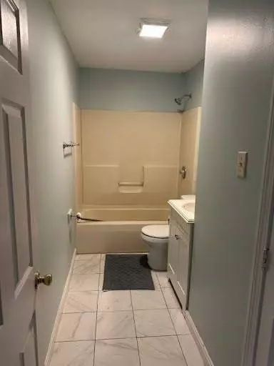 176 Columbia St. #2, Fall River, MA 02721