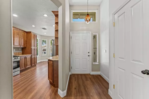 8008 Beethoven CT, Citrus Heights, CA 95621