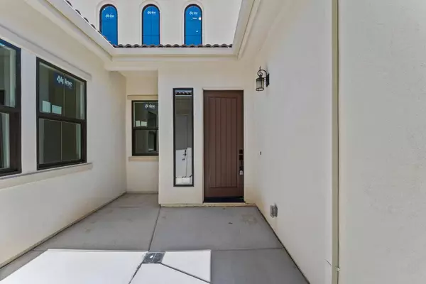 7062 Via Barlogio, El Dorado Hills, CA 95762