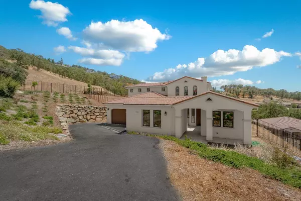 7062 Via Barlogio, El Dorado Hills, CA 95762