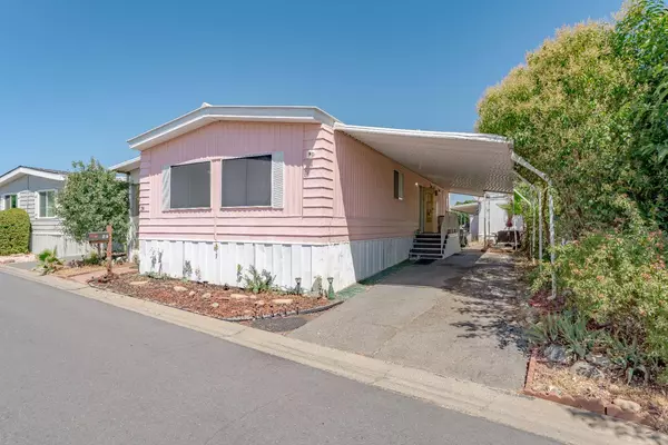 10035 Mills Station RD #26, Sacramento, CA 95827