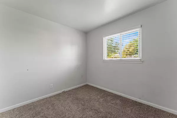 7330 Peacock WAY, Sacramento, CA 95820