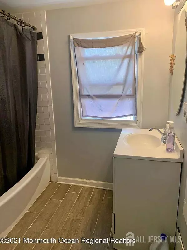 251 1st ST, Keyport, NJ 07735