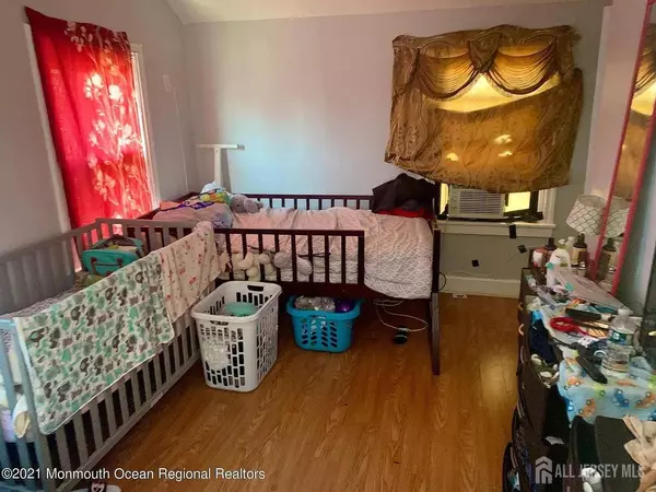 251 1st ST, Keyport, NJ 07735