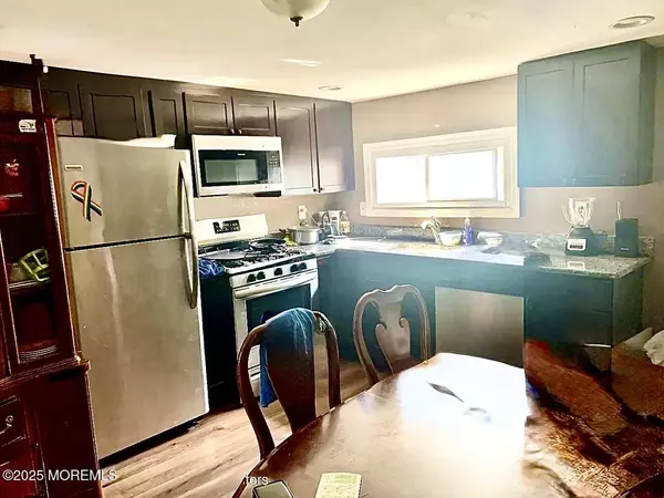 251 1st Street, Keyport, NJ 07735