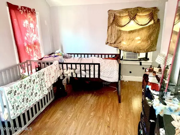 251 1st Street, Keyport, NJ 07735