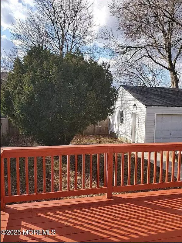 1416 Kearney Street, Keyport, NJ 07735