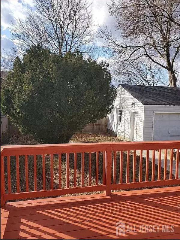 14-16 Kearney ST, Keyport, NJ 07735