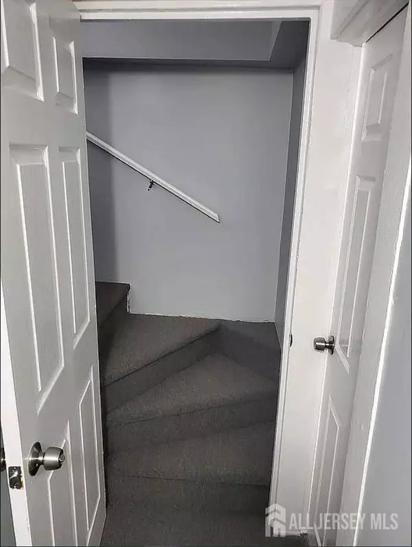 14-16 Kearney ST, Keyport, NJ 07735