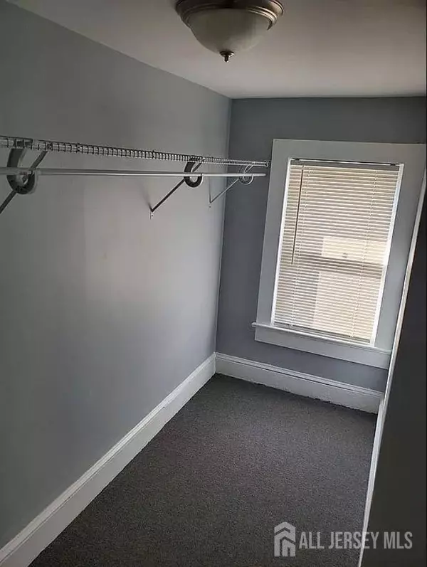 14-16 Kearney ST, Keyport, NJ 07735