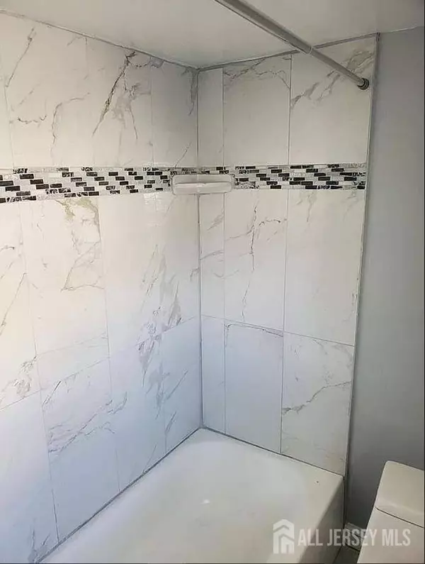 14-16 Kearney ST, Keyport, NJ 07735