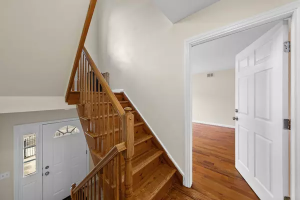 138 Hedden Ter #2, Newark, NJ 07108-3621