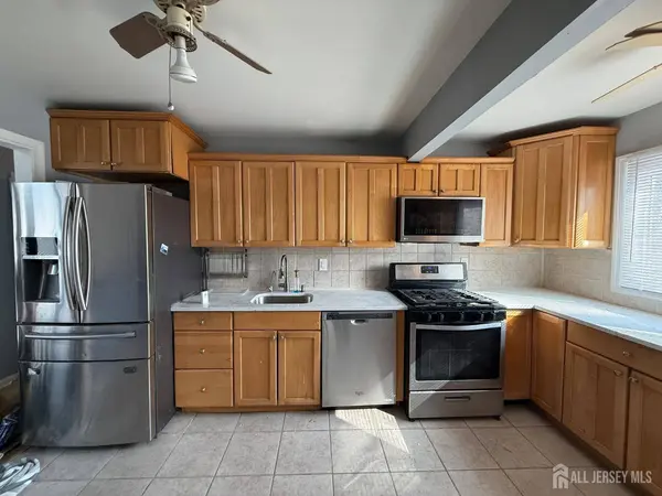 25 bartman RD, East Brunswick, NJ 08816