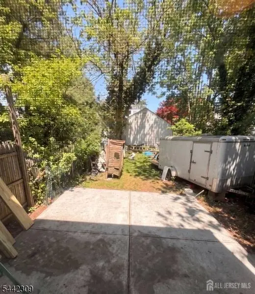 40-42 Moffett St, Woodbridge Twp., NJ 08863