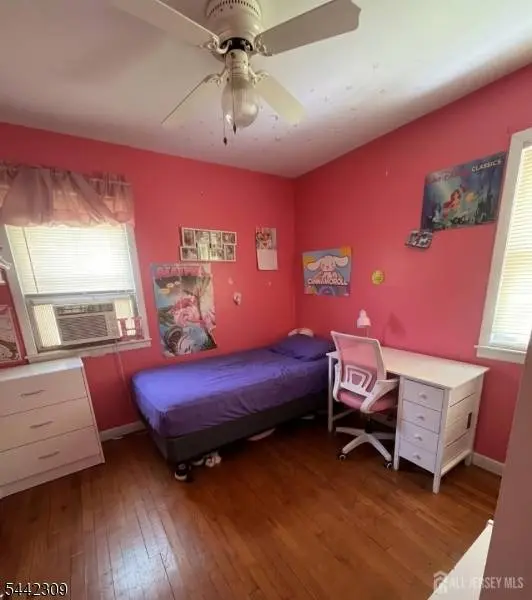 40-42 Moffett St, Woodbridge Twp., NJ 08863