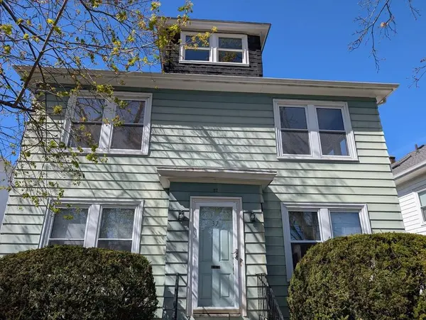 37 Lafayette Place #2, Salem, MA 01970